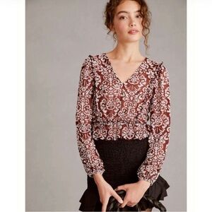 Anthropologie maroon top size M - B31